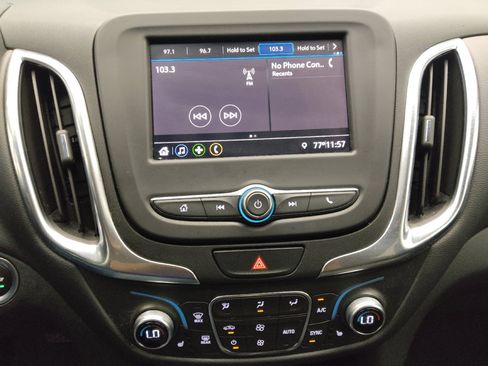 Used 2021 Chevrolet Equinox LT FWD image 25