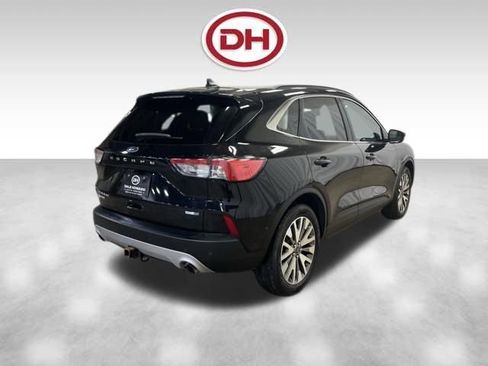 Used 2020 Ford Escape Titanium image 12