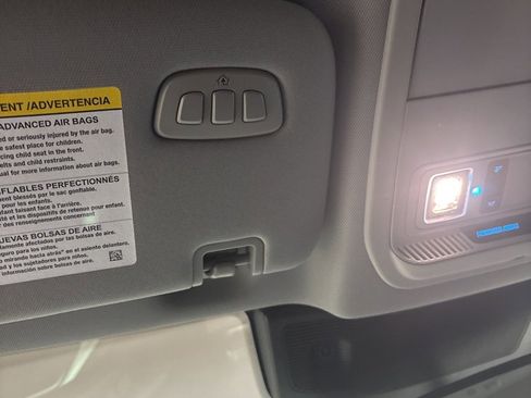 Used 2020 Ford Explorer Limited w/ Class III Trailer Tow Package image 15