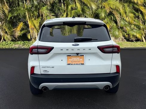 Used 2023 Ford Escape Active w/ Tech Pack #1 FWD image 6