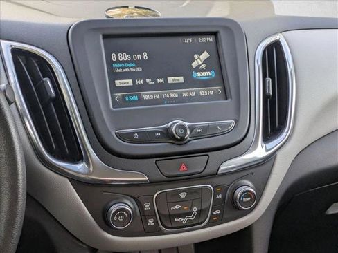 Used 2018 Chevrolet Equinox LT image 14