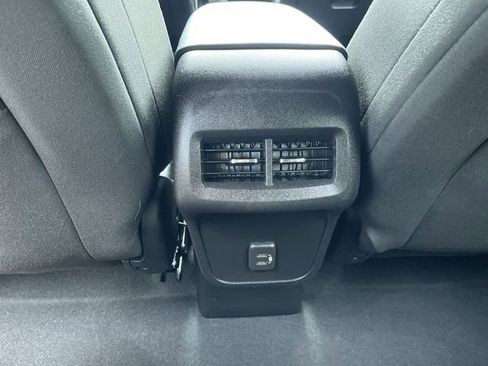 Certified 2020 Chevrolet Equinox LT w/ Driver Convenience Package FWD image 20