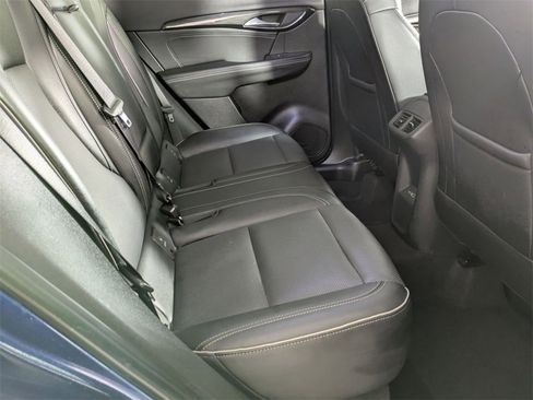 Used 2023 Buick Envision Essence image 30