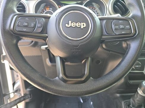 Used 2020 Jeep Wrangler Unlimited Sport AWD/4WD image 32