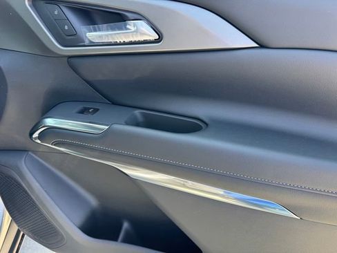 New 2026 Chevrolet Traverse LT FWD image 8