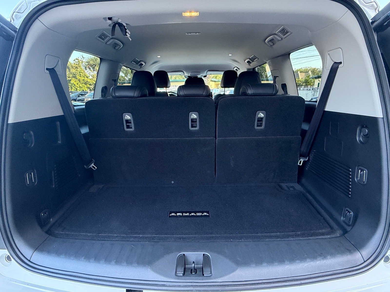 Certified 2026 Nissan Armada SV RWD image 16
