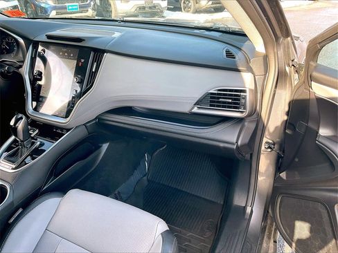 Used 2023 Subaru Outback Limited image 12