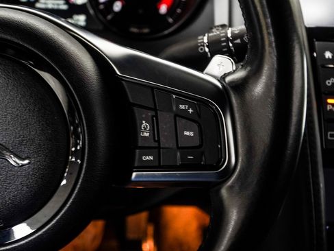 Used 2018 Jaguar F-TYPE Coupe image 25