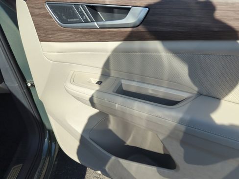 New 2026 Volkswagen Atlas SEL Premium R-Line image 16