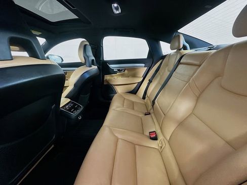 Used 2017 Volvo S90 T6 Momentum w/ Vision Package image 26