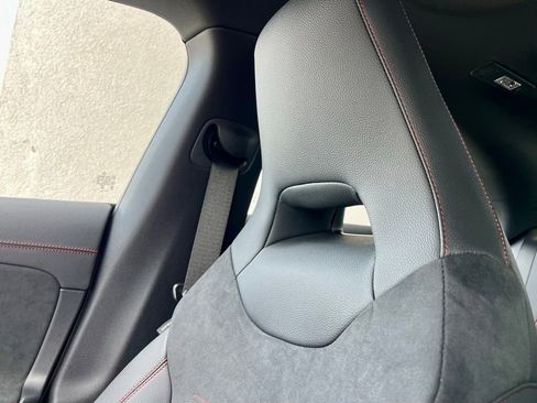 Used 2025 Mercedes-Benz CLA 250 4MATIC image 45