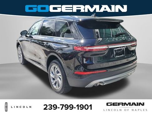 New 2025 Lincoln Corsair FWD image 10