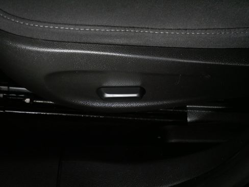 Used 2012 Chevrolet Cruze LT image 20