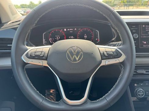 Used 2024 Volkswagen Taos SEL AWD/4WD image 26
