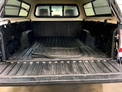 Used 2010 Toyota Tacoma 4x4 Regular Cab image 29