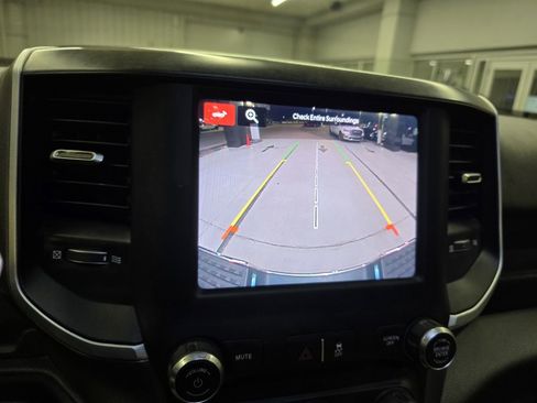 Used 2022 RAM 2500 Big Horn image 26