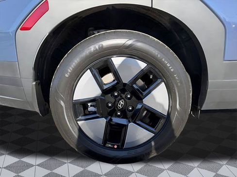 New 2026 Hyundai Santa Fe SEL image 9