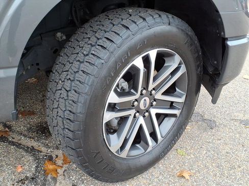 Used 2023 Ford F150 XL w/ STX Appearance Package image 9