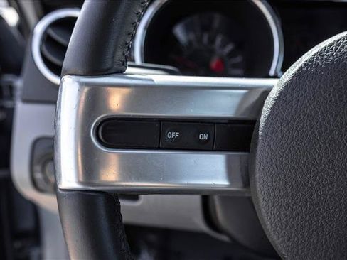 Used 2006 Ford Mustang GT RWD image 13