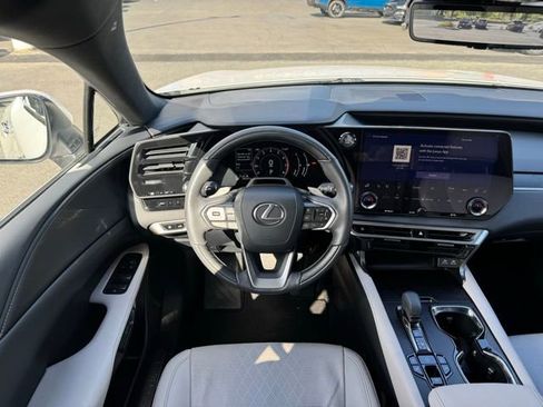 Used 2023 Lexus RX 350 350 Luxury image 2