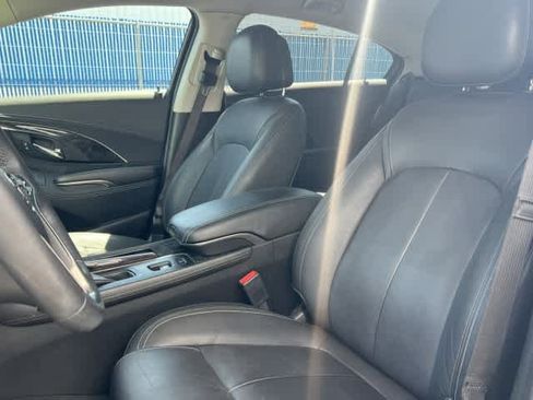Used 2014 Buick LaCrosse Leather w/ Driver Confidence Package FWD image 12