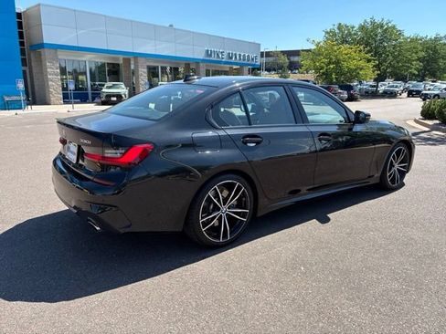Used 2019 BMW 330i Sedan w/ M Sport Package RWD image 6