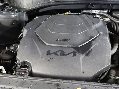 Used 2023 Kia Telluride LX AWD/4WD image 17