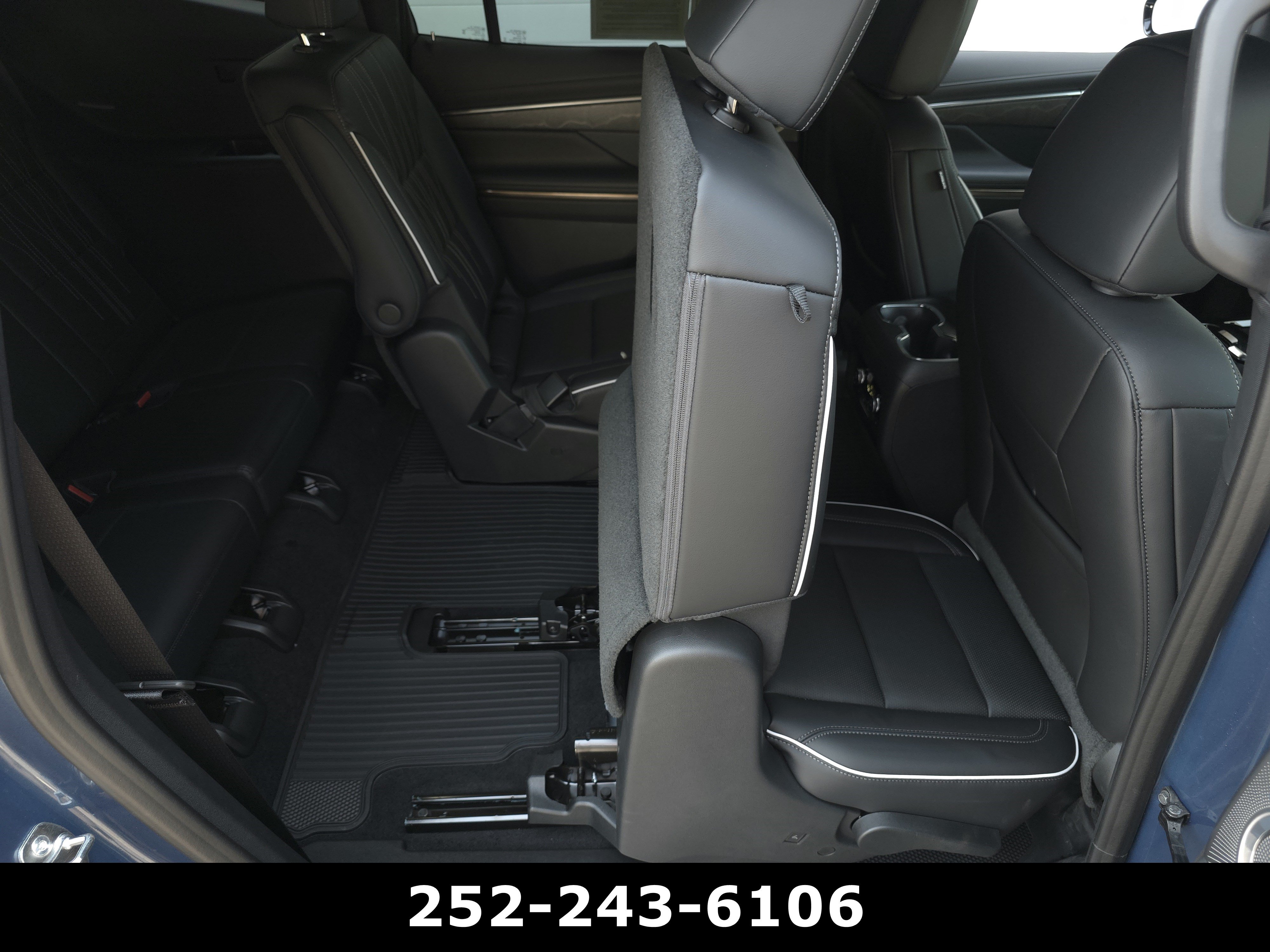 Used 2026 Buick Enclave Avenir w/ Super Cruise Package FWD image 44