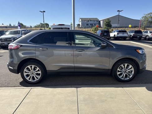 Used 2024 Ford Edge Titanium AWD/4WD image 6