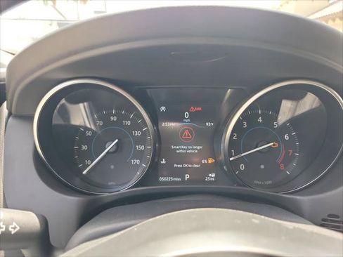 Used 2019 Jaguar XE Premium AWD/4WD image 24