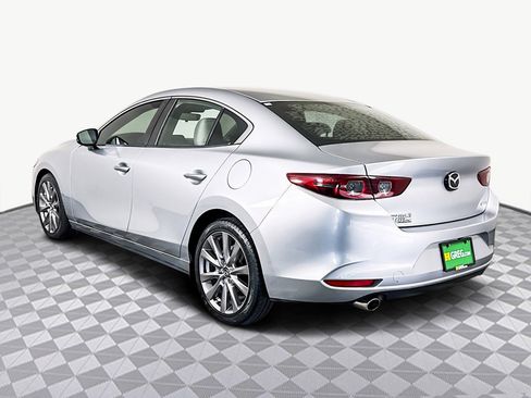 Used 2020 MAZDA MAZDA3 Sedan w/ Select Package image 7