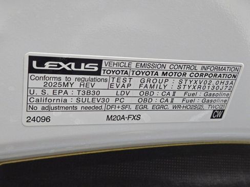Certified 2025 Lexus UX 300h FWD w/ Accessory Package (Z1) image 27