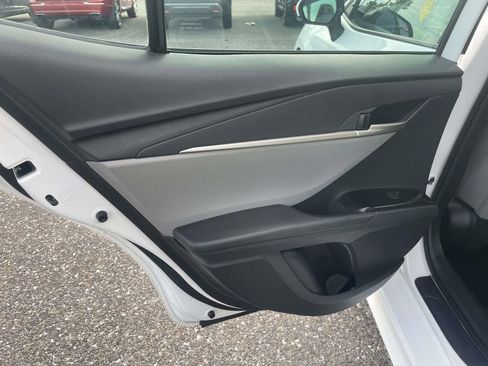 Used 2025 Toyota Camry SE w/ Convenience Package image 23