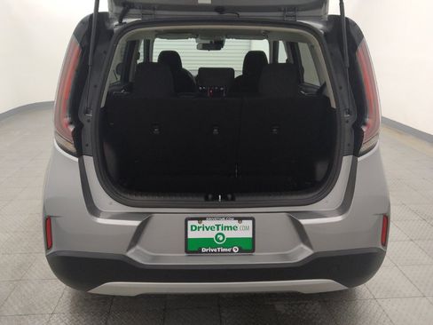 Used 2024 Kia Soul LX w/ Option Group 015 FWD image 29