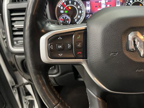 Used 2020 RAM 1500 Big Horn AWD/4WD image 12
