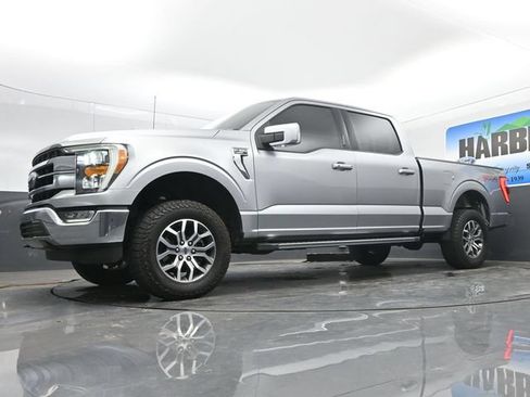 Used 2022 Ford F150 Lariat w/ FX4 Off-Road Package AWD/4WD image 18