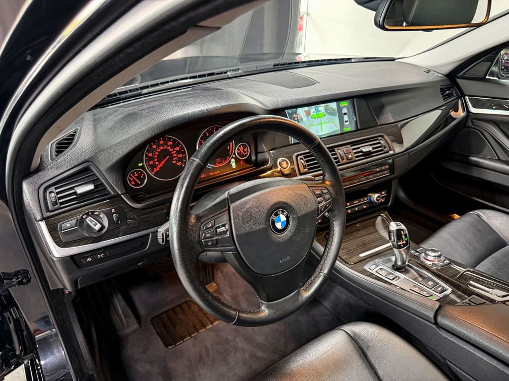 Used 2012 BMW 528i xDrive Sedan AWD/4WD image 9