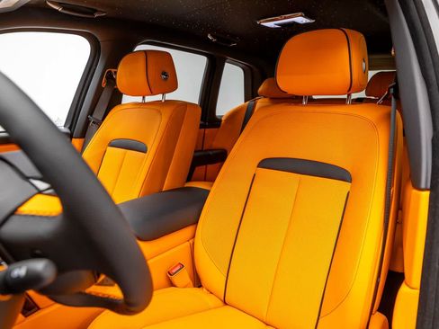 New 2027 Rolls-Royce Cullinan Black Badge AWD/4WD image 11