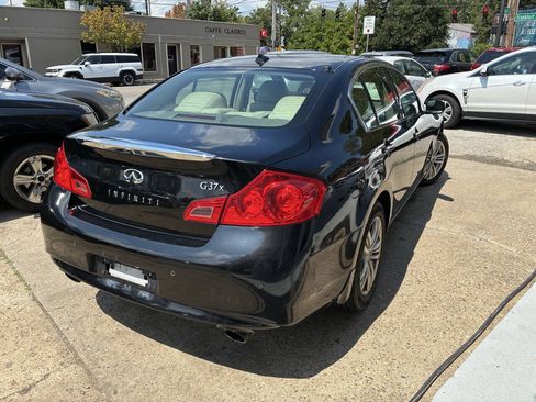 Used 2010 INFINITI G37 x Sedan w/ Premium Pkg AWD/4WD image 5