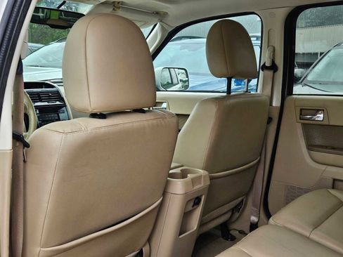 Used 2011 Ford Escape Limited w/ 301A Rapid Spec Order Code image 15