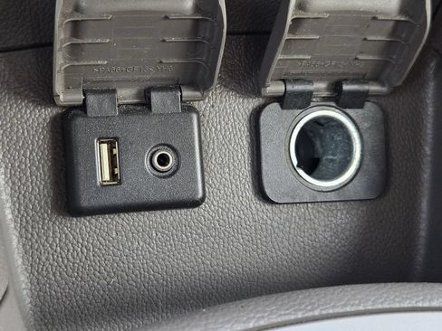 Used 2016 Chevrolet Cruze LS FWD image 24