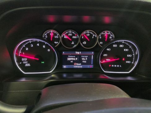 Used 2020 Chevrolet Silverado 1500 LT image 15