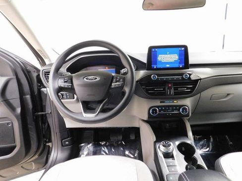 Used 2025 Ford Escape Active image 8