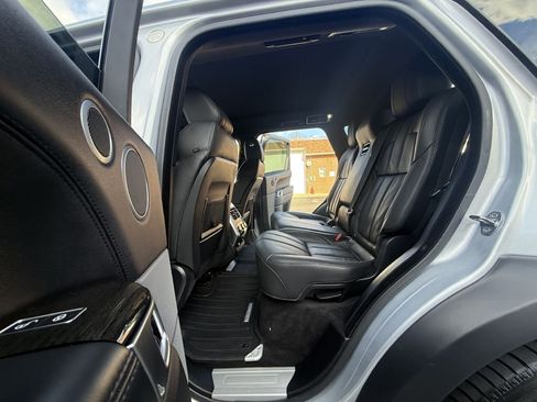 Used 2016 Land Rover Range Rover Sport Supercharged image 21
