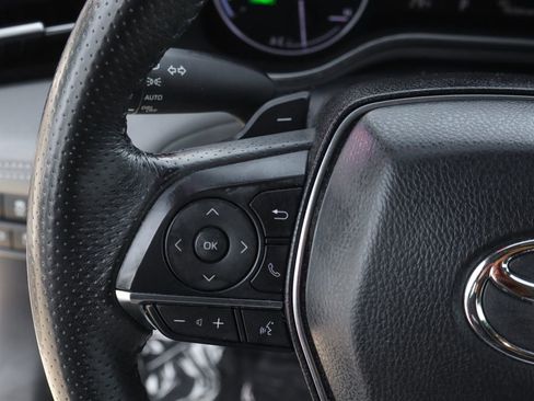 Used 2020 Toyota Avalon XSE image 23