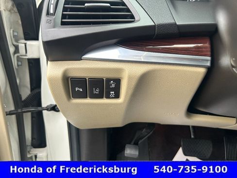 Used 2016 Acura MDX SH-AWD image 23