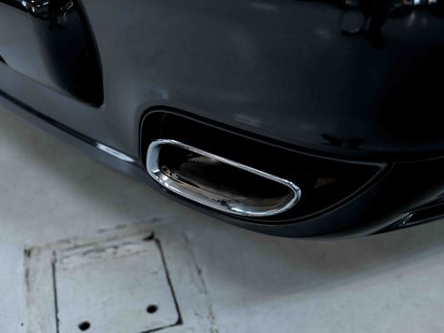 Used 2011 Porsche 911 Turbo S image 25