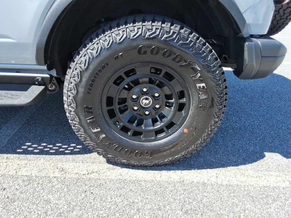 Used 2026 Ford Bronco Badlands w/ Sasquatch Package AWD/4WD image 12