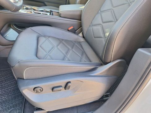 New 2026 Volkswagen Atlas SE image 10