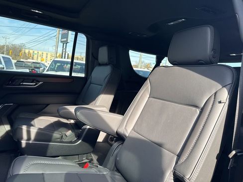 New 2026 GMC Yukon XL Denali w/ Sun & Power Step Package image 30